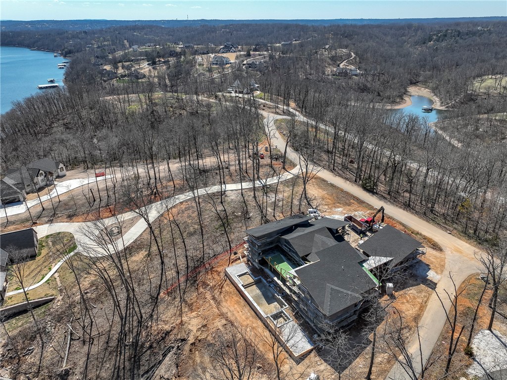 Hawks Landing On Beaver Lake Rurban - Residential