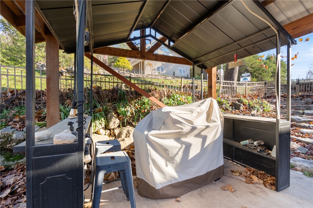 Unit 117 Holiday Island - Residential