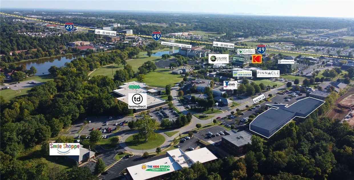 Pinnacle Pointe Ph 2 Rogers - Commercial Lease