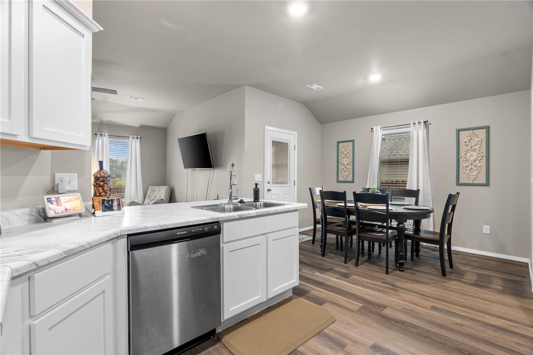 Willow Creek Ph 2 Rogers - Residential