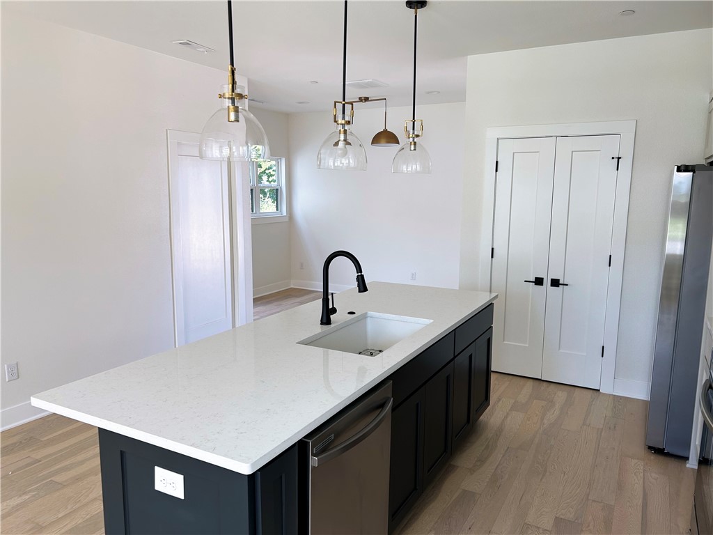 n/a - Residential Lease