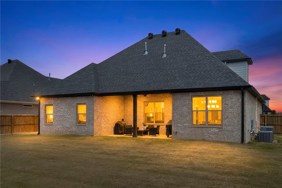 Grand Pointe - Residential