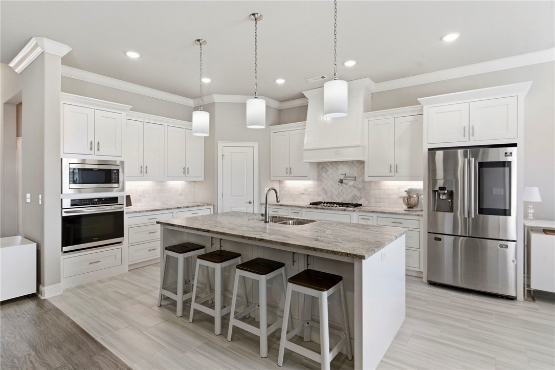 Grand Pointe - Residential