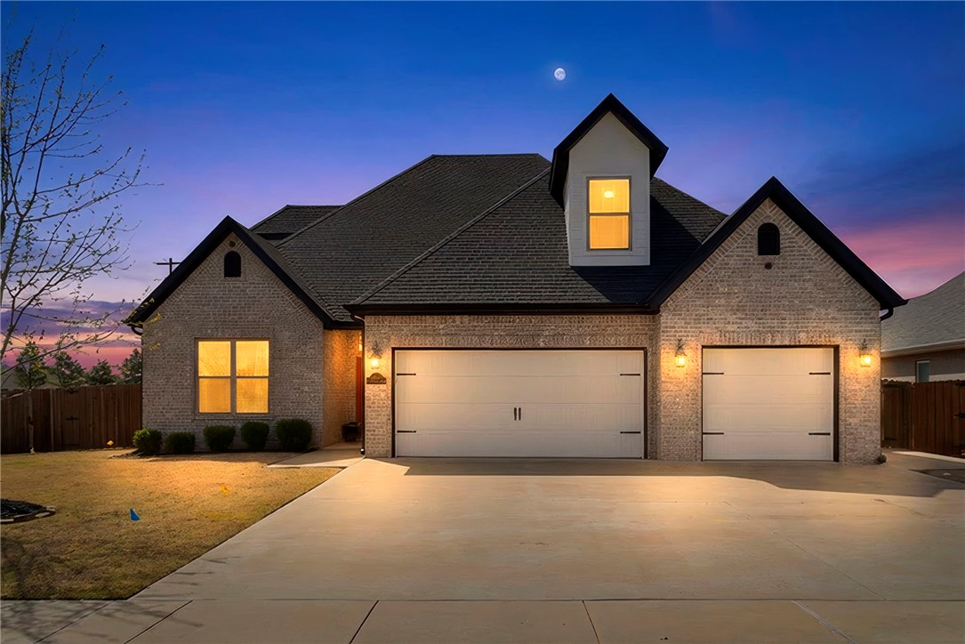 Grand Pointe - Residential