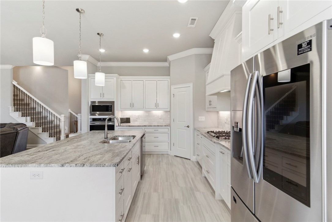 Grand Pointe - Residential