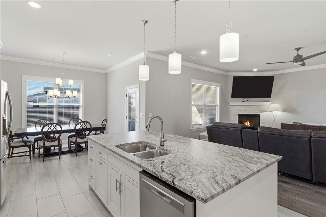 Grand Pointe - Residential