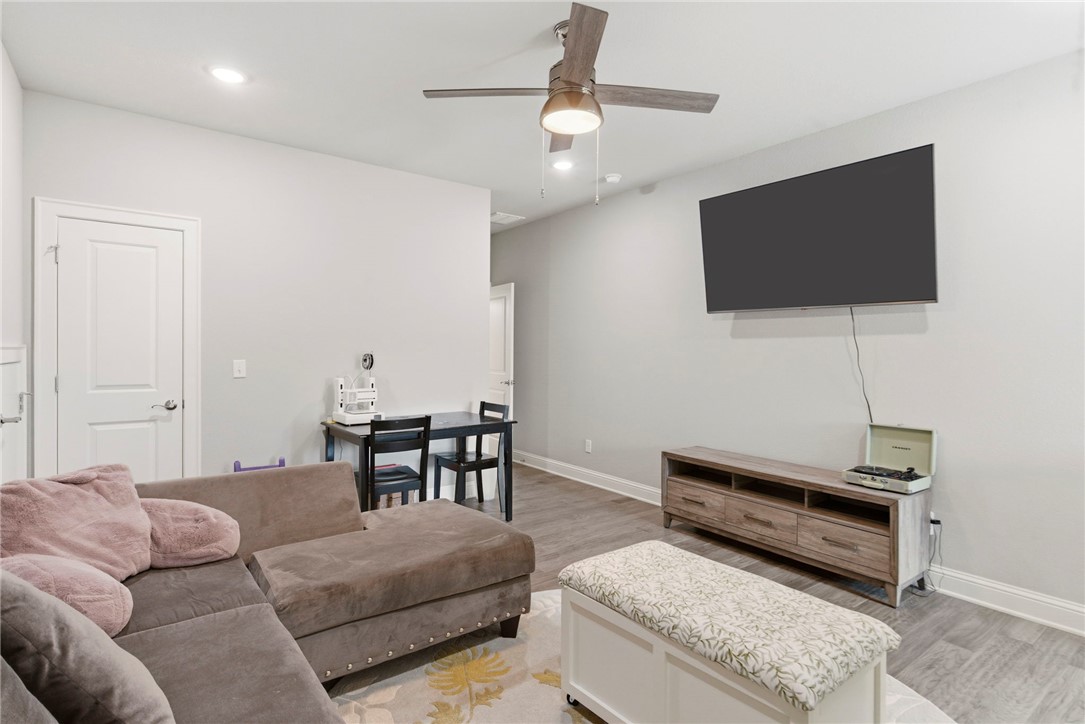 Grand Pointe - Residential