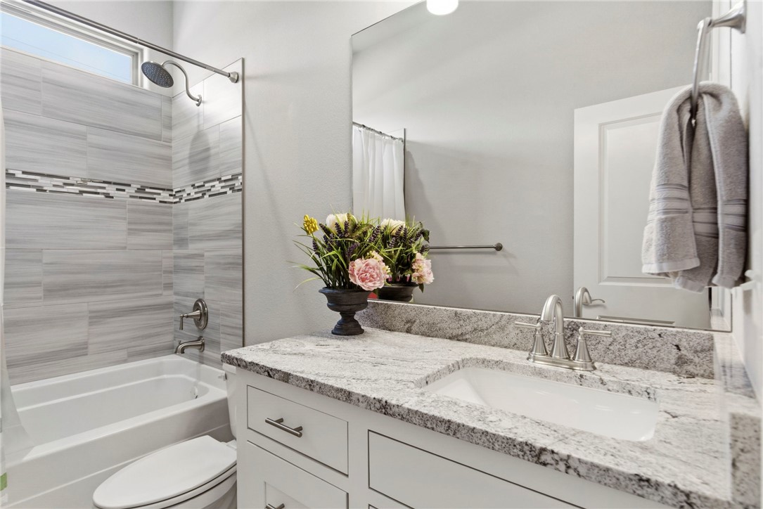 Grand Pointe - Residential