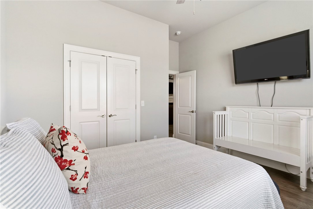 Grand Pointe - Residential