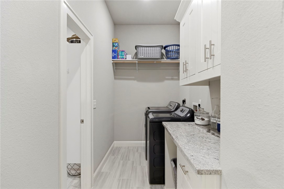 Grand Pointe - Residential