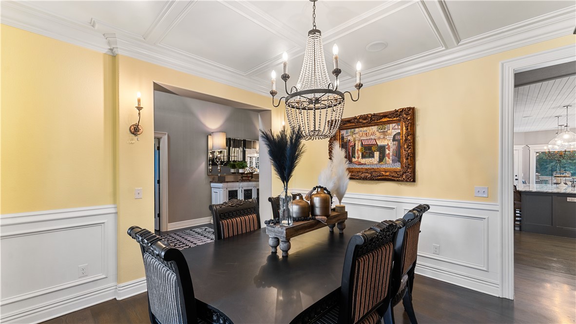 Soaring Hawk Sub Cave Spgs - Residential