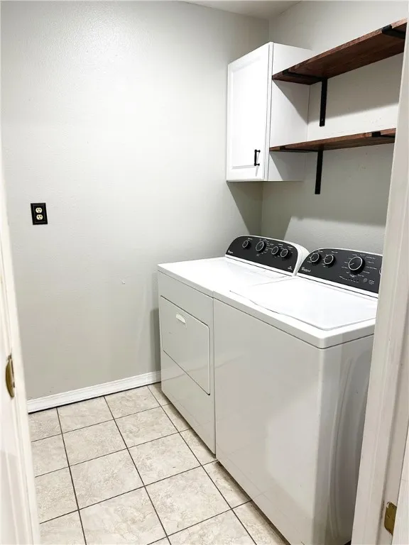 Garfield, Arkansas 72732, United States, 4 Bedrooms Bedrooms, ,3 BathroomsBathrooms,Residential,Active,199955