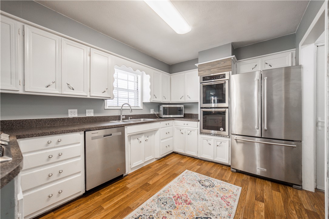 E N Coons Sub Rurban - Residential