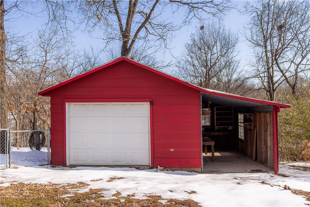 E N Coons Sub Rurban - Residential