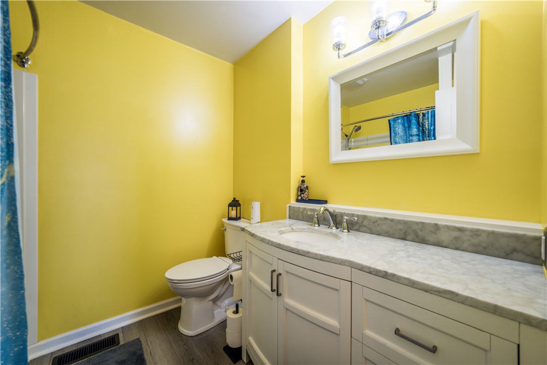 E N Coons Sub Rurban - Residential