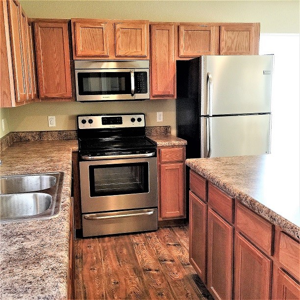 Hawkins House - Residential Lease