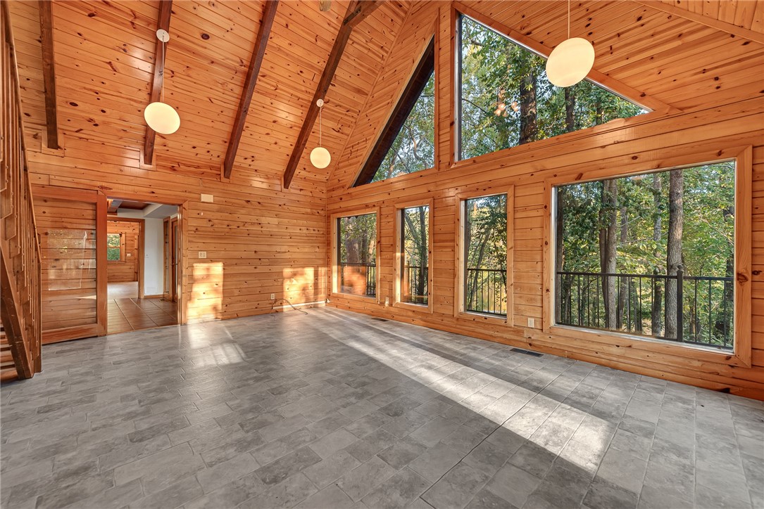 White River Estates - Residential
