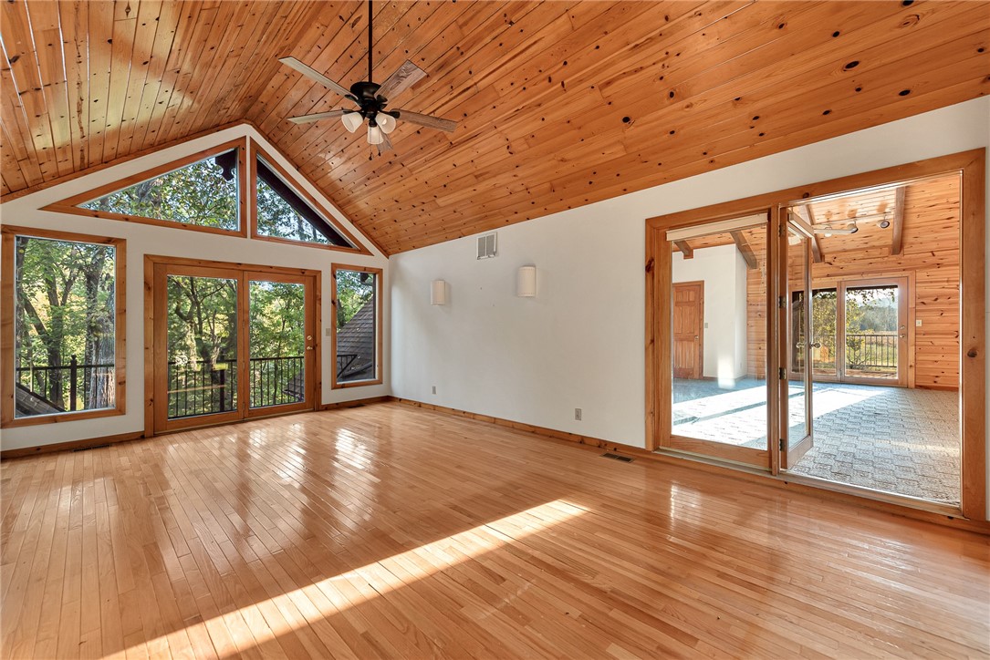 White River Estates - Residential