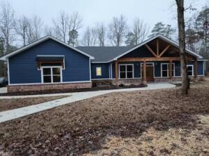 Sold prior to listing in MLS.