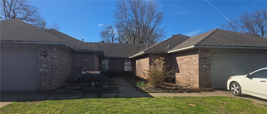 Outstanding Investment Opportunity: Well Maintained Duplex
Rare find! This cared-for duplex offers the perfect blend of long-term value and turn-key convenience for investors or owner-occupants alike. Each unit boasts a spacious, functional layout featuring modern updates, durable flooring, and interiors that reflect years of pride in ownership. Recent capital improvements include New AC 2025 , updated roofing 2021. Situated in a high-demand area with a strong rental history, this property ensures low vacancy and immediate cash flow. Don't miss out on this multi-family opportunity—schedule your showing today!