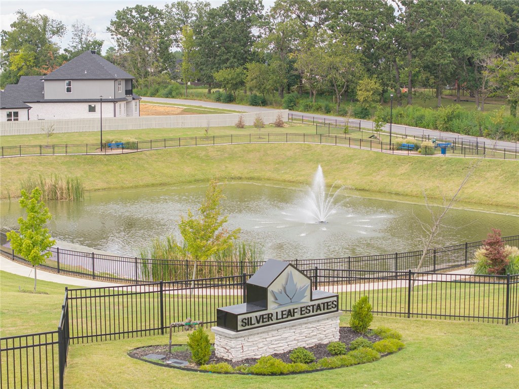 Silver Leaf Estates Ph I Centerton - Residential