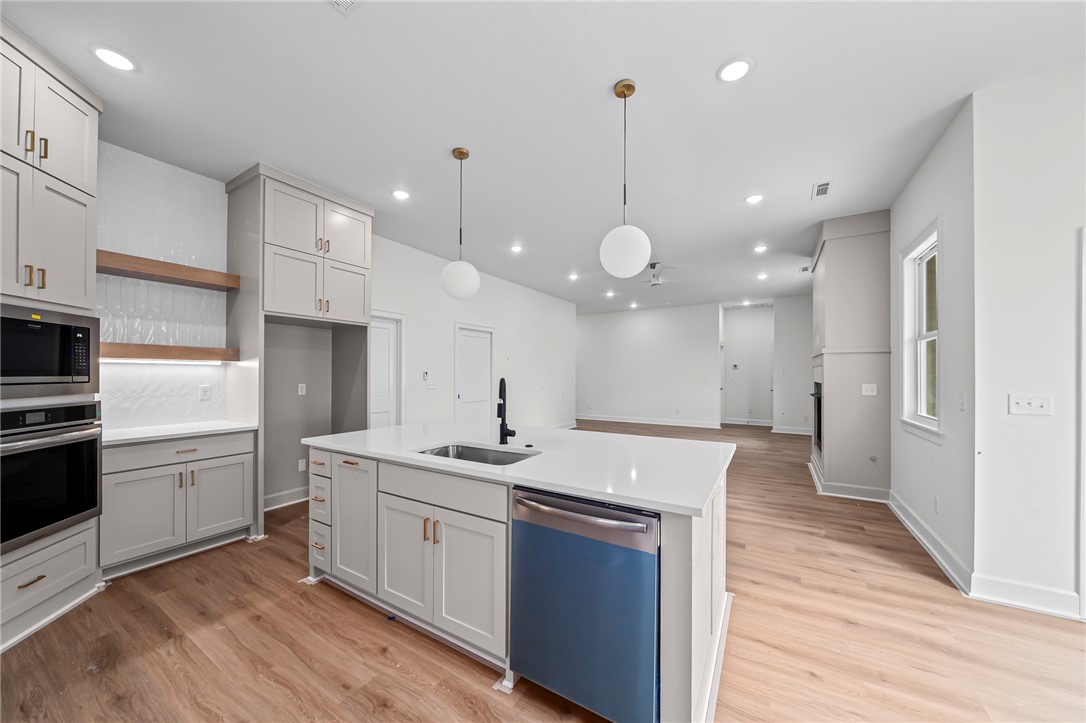 Silver Leaf Estates Ph I Centerton - Residential