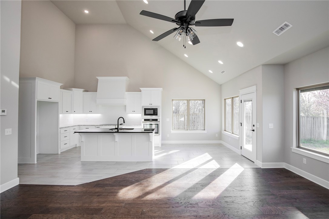 Hebrides Sub Bvv - Residential