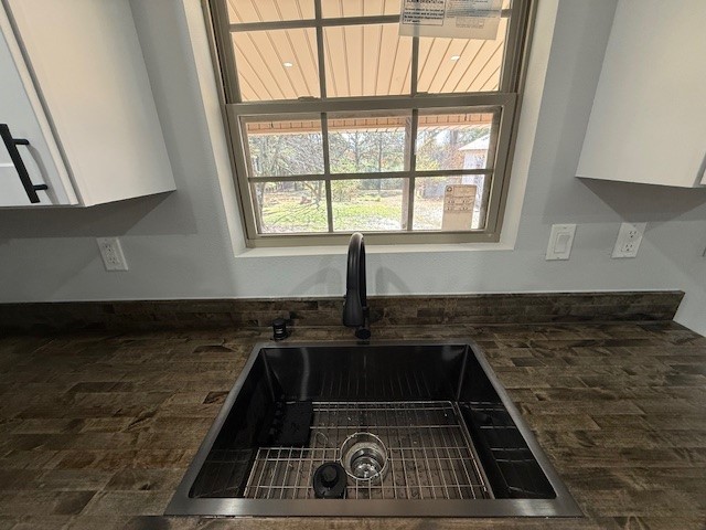 Lamar 13923 - Residential