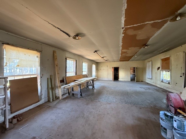 Lamar 13923 - Residential