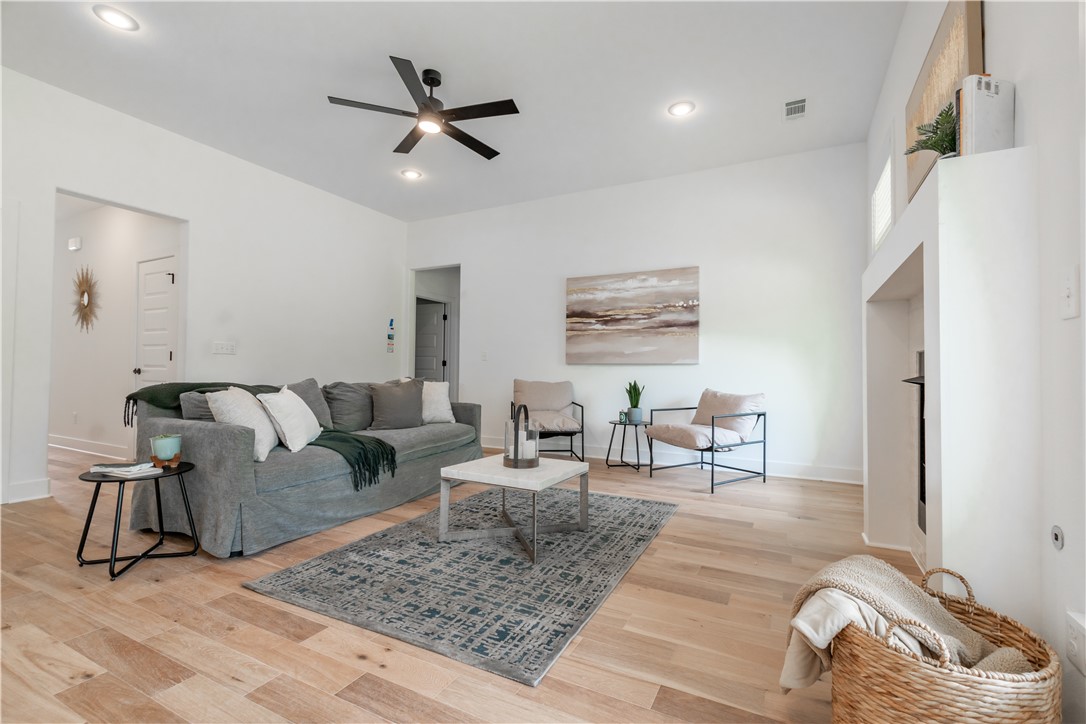 Henderson Park Ph II - Residential