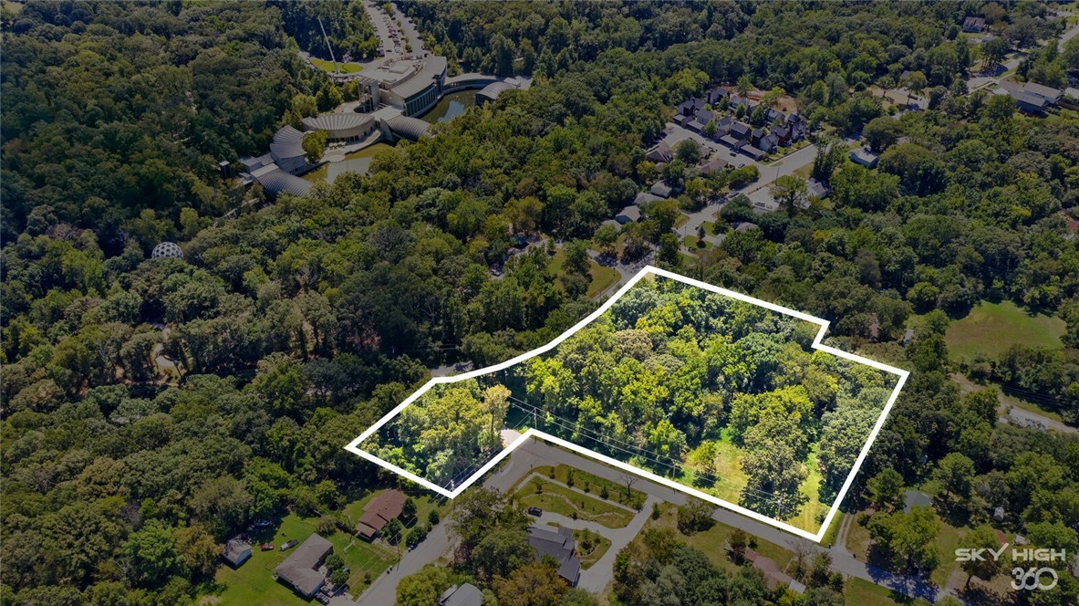 W A Burks Add Bentonville - Land