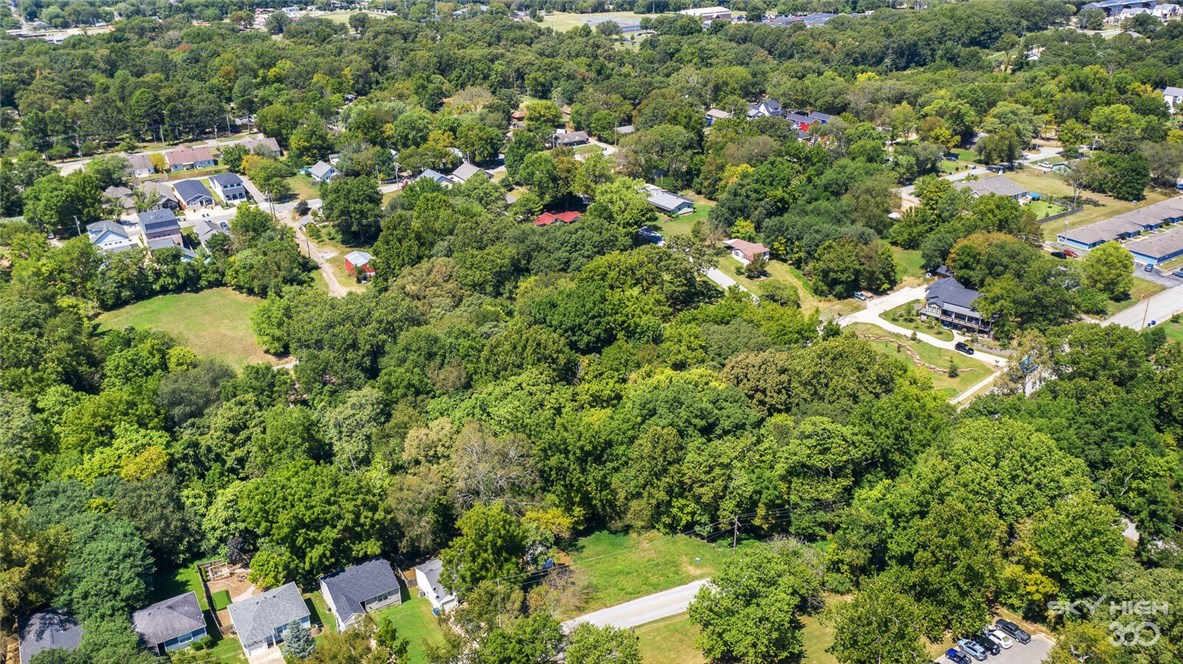 W A Burks Add Bentonville - Land