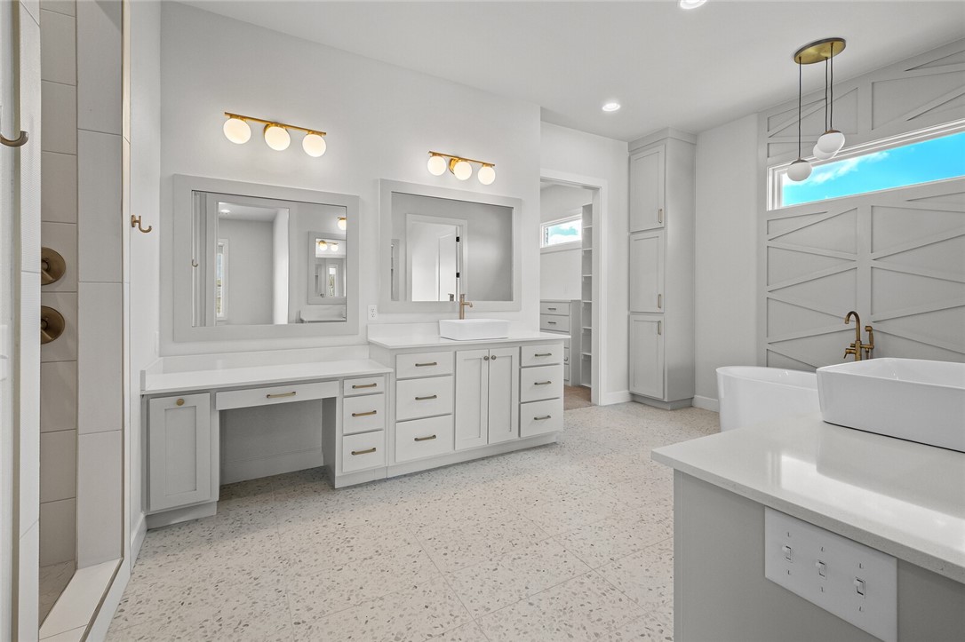 West End Acres Sub Centerton - Residential