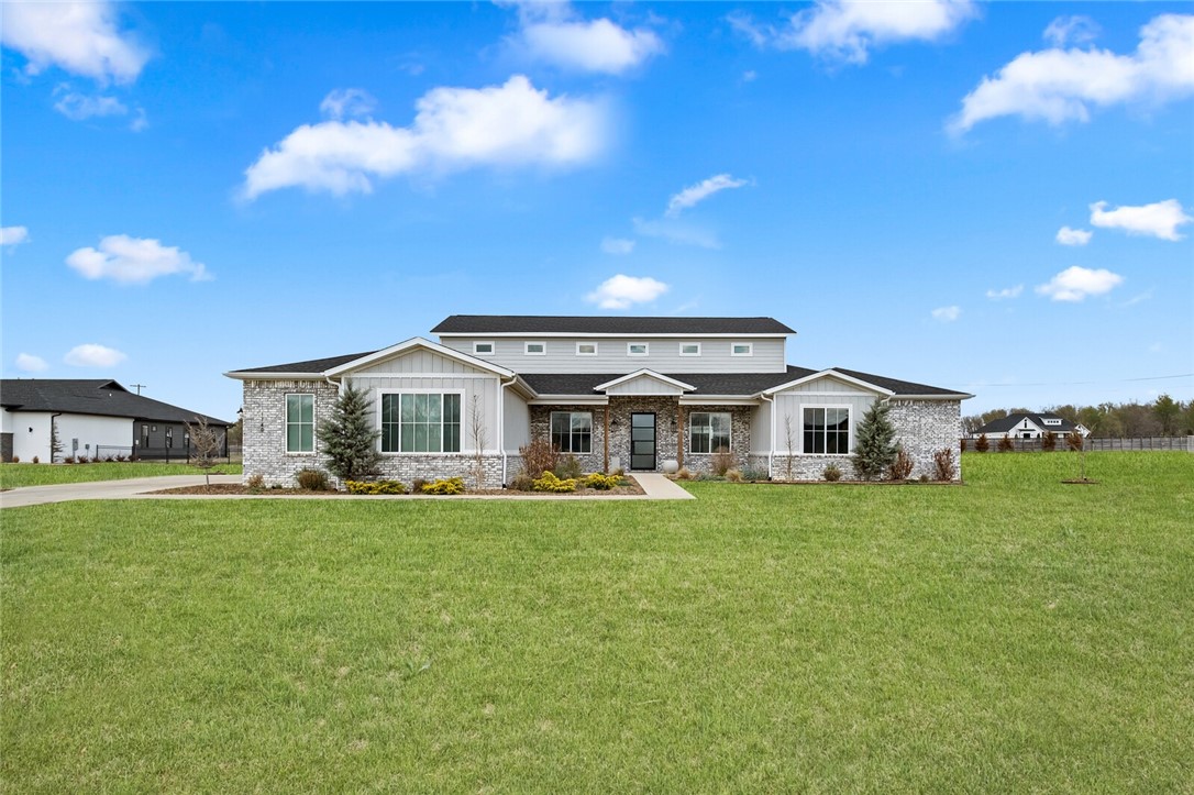 West End Acres Sub Centerton - Residential