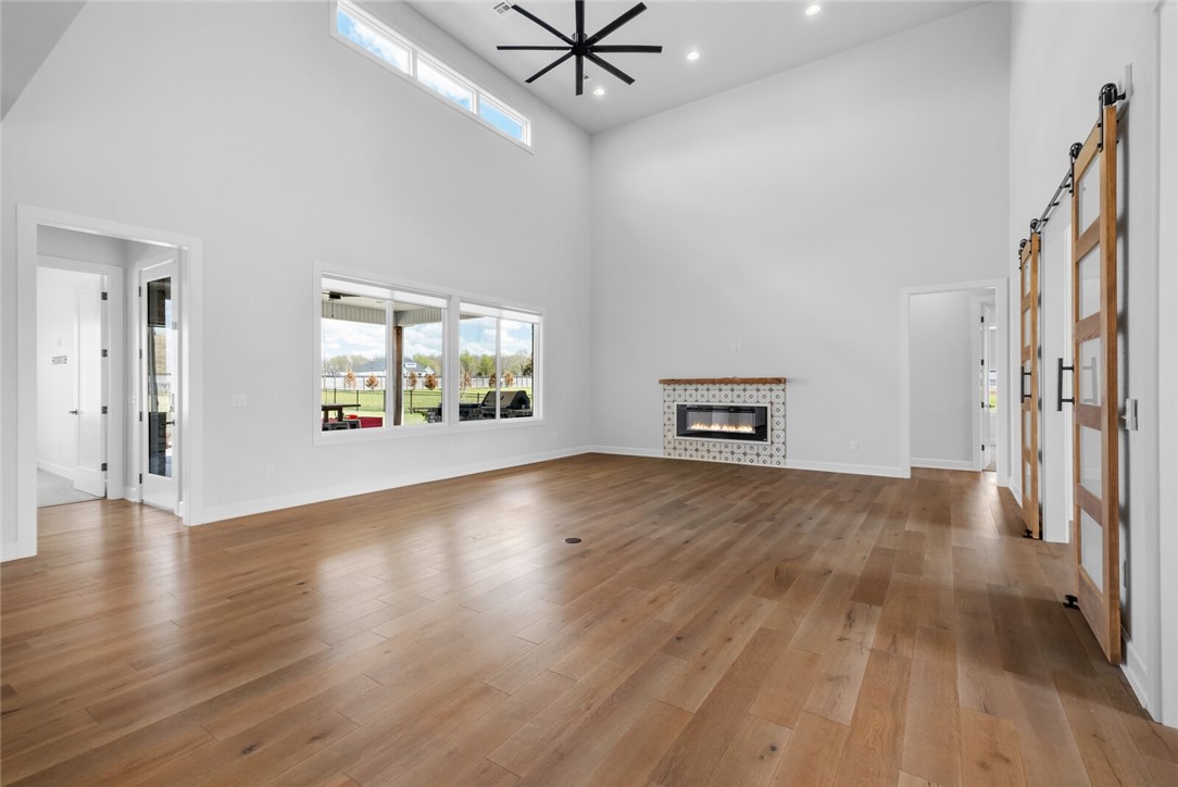 West End Acres Sub Centerton - Residential