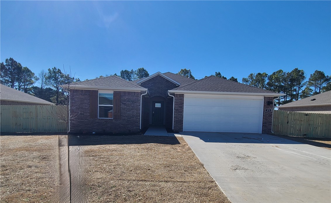 Wagon Wheel Crossing - Residential Lease