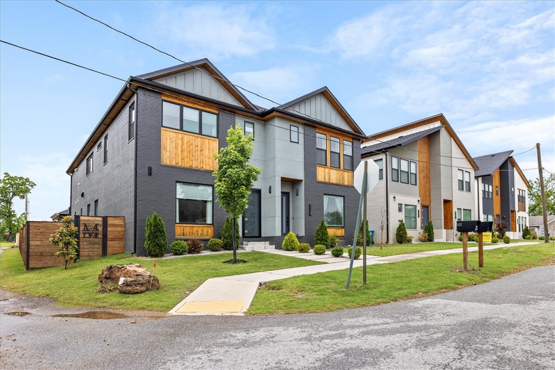 1137-1139 MONROE HORIZ PROP REGIME-BENTO - Residential