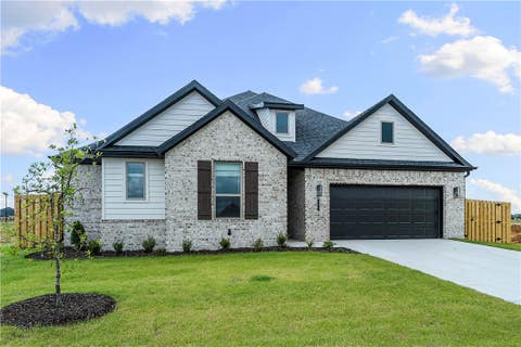 Photo of 803 Jenison Road, Tontitown, AR 72762 (MLS # 1356589)