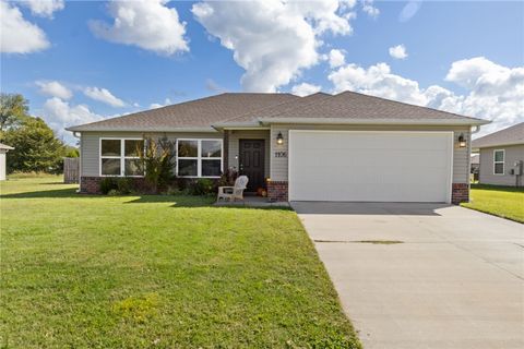 Photo of 1106 Jennifer Ann Lane, Elkins, AR 72727 (MLS # 1326662) Photo of 1106 Jennifer Ann Lane, Elkins, AR 72727 (MLS # 1326662)