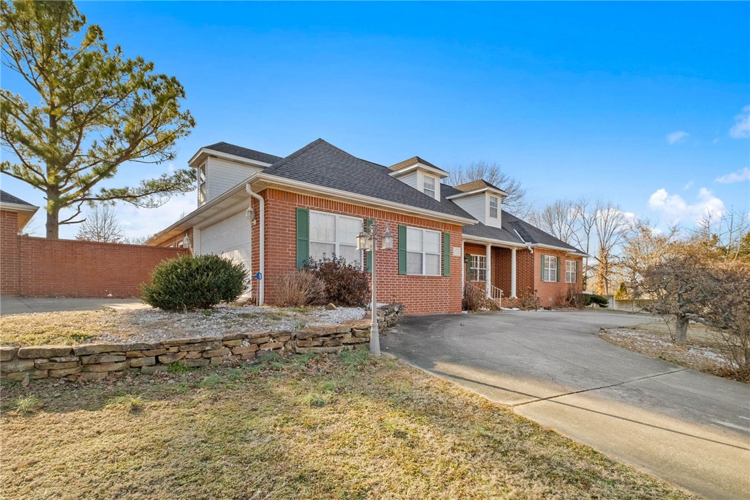 Southern Trace - Residential