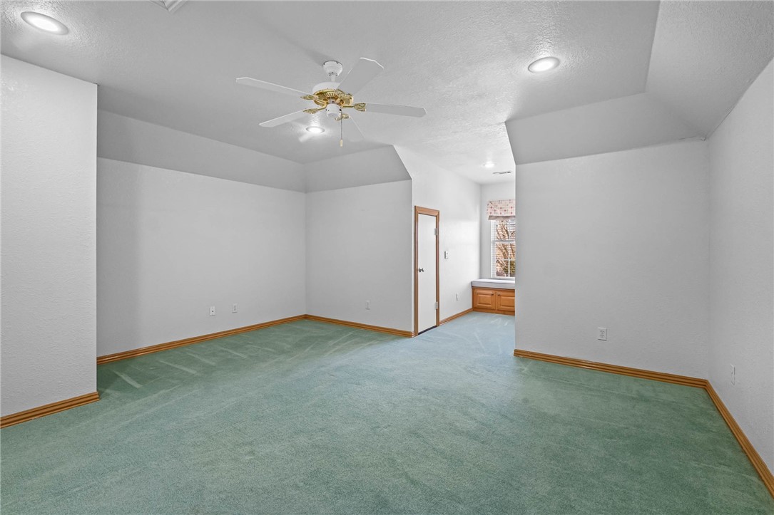 Southern Trace - Residential