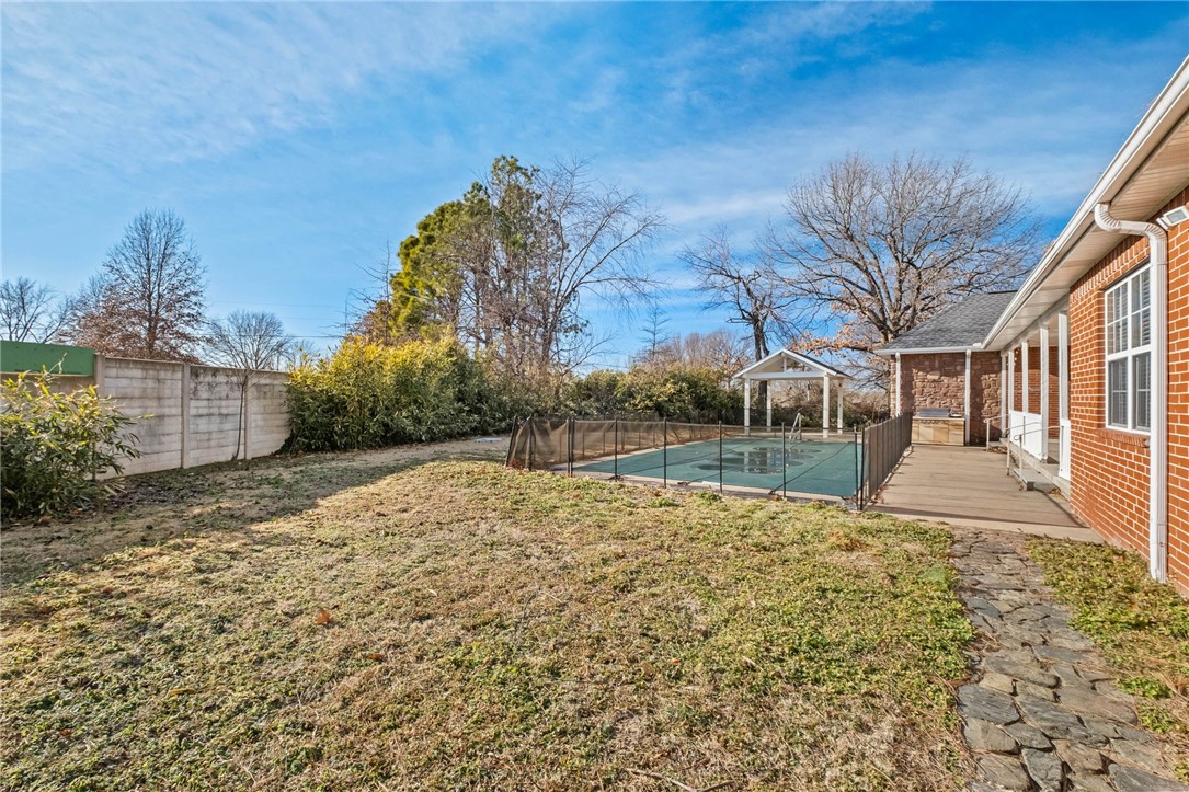 Southern Trace - Residential