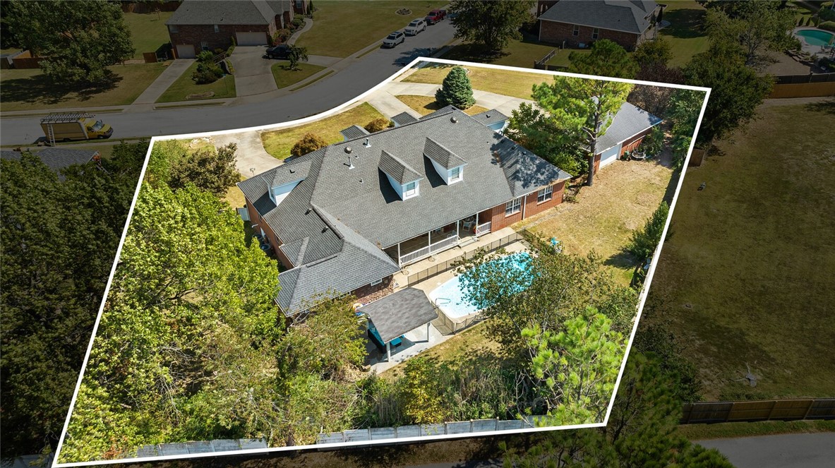 Southern Trace - Residential