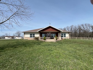 8708 Farm Road 2140