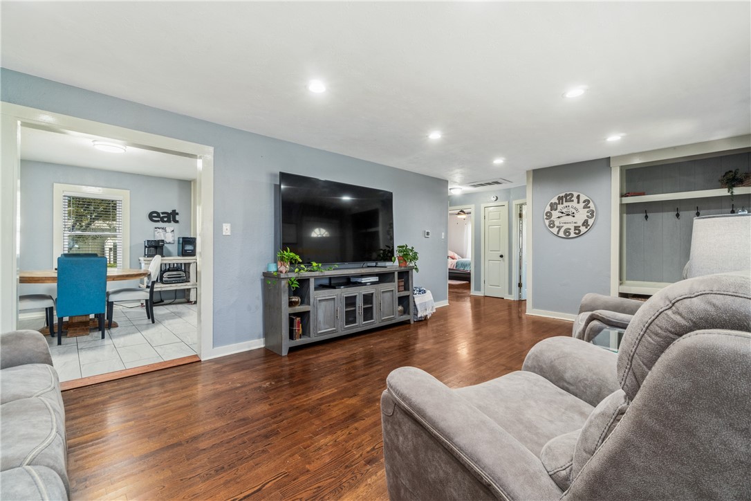 08-20-33 Rural - Residential