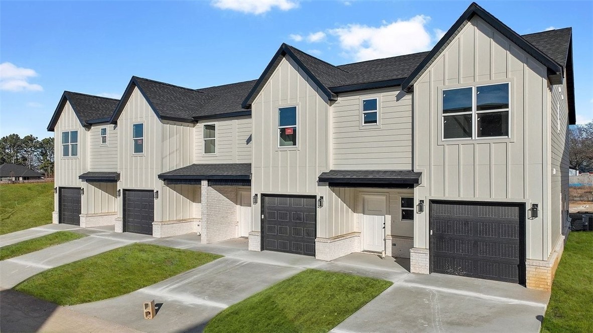 Pea Ridge Pointe - Residential