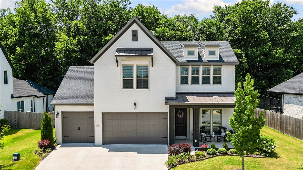 Photo 1 of 39 — 2823 N Whistle Post Drive, Fayetteville, AR 72704