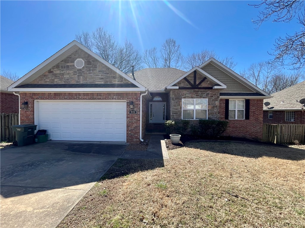 Welcome to 5011 W New Bridge Rd in Fayetteville! This home features
new wood flooring throughout the 3 bedrooms, a fenced-in yard with a
deck, and is conveniently located right off Wedington, providing easy
access to I-49 & The University of Arkansas.
- Farmington School District
- 3 bedrooms, 2 bathrooms
- Fenced-in yard
- Fridge, electric stove, microwave, & dishwasher included
- Gas fireplace
- Plenty of basement storage