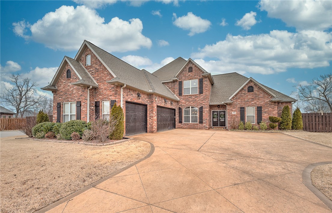 Welcome to this gorgeous Liberty Bell home with 5 bedrooms, 4 full baths, 2 bonus rooms, a completely remodeled eat in kitchen, lovely formal dining room and tons of upgrades. Step inside to a large, bright living area that boasts dark hardwood floors, creamy double crown molding and detailed carpentry that creates an elaborate first impression. The luxurious master suite has a relaxing sitting area with double sided fireplace and a huge walk through closet with storage galore. Upstairs you will find 2 bedrooms, a large bonus room and an en suite with an additional bonus room attached. Entertain friends and family in the large fenced in backyard, taking advantage of the built in professional grill and outstanding outdoor fireplace. Enjoy all that is Northwest Arkansas with this outstanding location. Just 5 minutes to the Walmart Amp, Pinnacle Promenade, Top Golf, plus the best shopping, entertainment and restaurants in the area