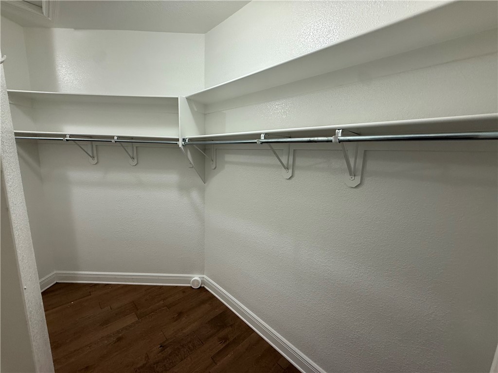 Shadow Valley Twnhms Ph 1 Rogers - Residential Lease